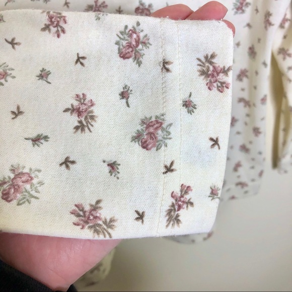 Vintage Jantzen Classics Floral Mock Neck Shirt - Picture 5 of 5